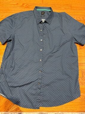 BOSS Hugo Boss Sharp Fit Navy Patterned Dress Shirt size 3XL. Worn once